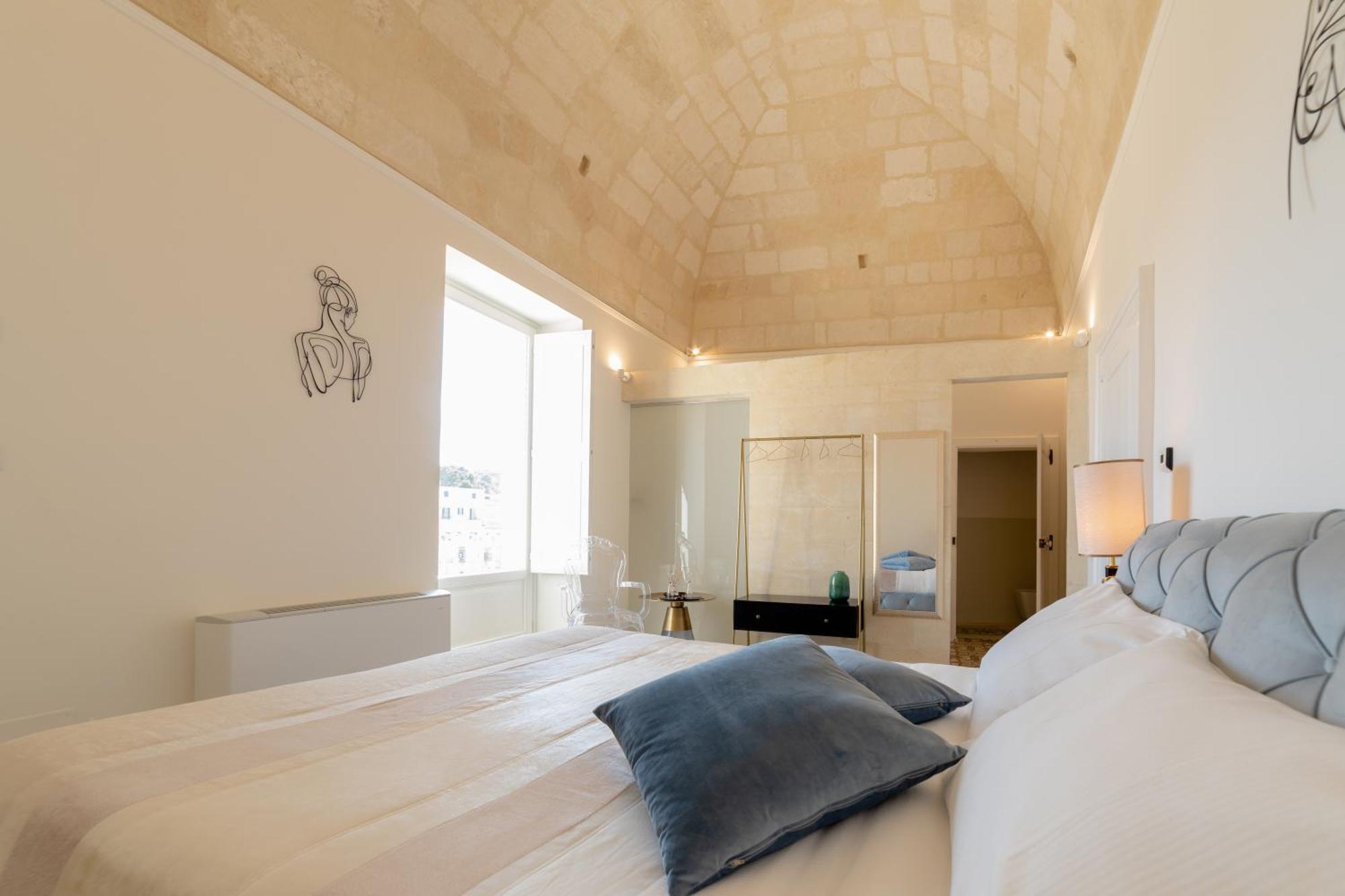 Palazzo Virgintino - Sassi Rooms Матера Экстерьер фото