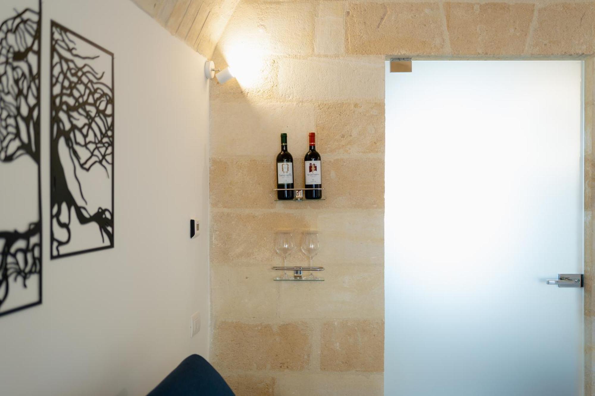 Palazzo Virgintino - Sassi Rooms Матера Экстерьер фото